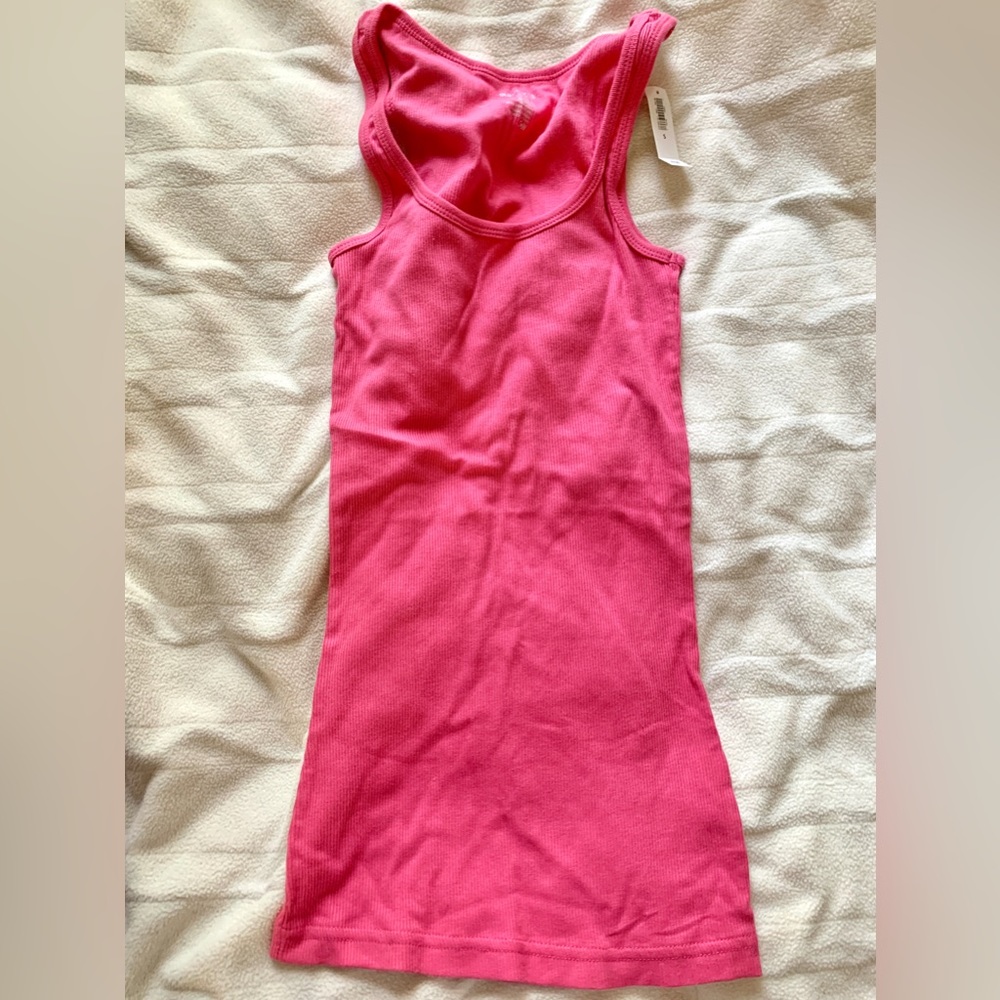 NWT Old Navy pink ribbed tank top